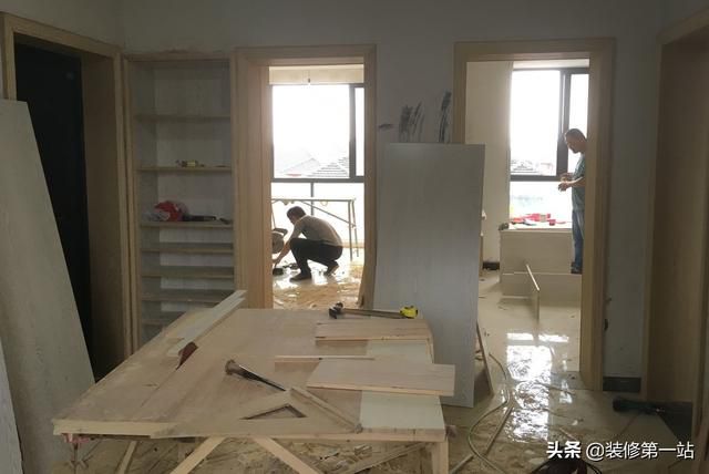 为什么说定制家具优于装修公司打家具!到底哪个比较好啊?