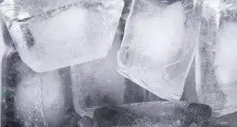 水种翡翠如何鉴别真假的方法(快速识别的技巧分享)