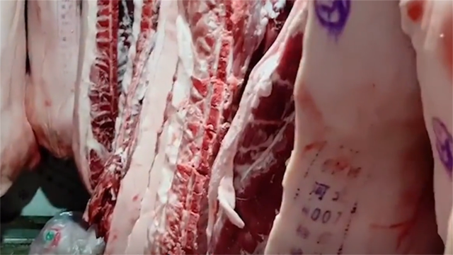 为什么在猪肉上盖章？红章和蓝章有什么区别？看完别再乱买猪肉了